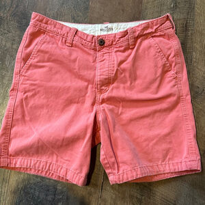 Men’s Hollister size 32 pink cargo shorts